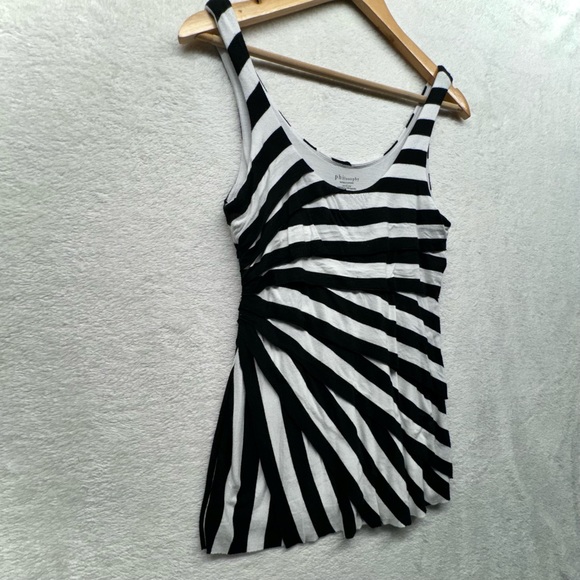 Philosophy Black and White Geometric Tank Top Ruched Side Raw Hem Size Medium - Picture 2 of 16
